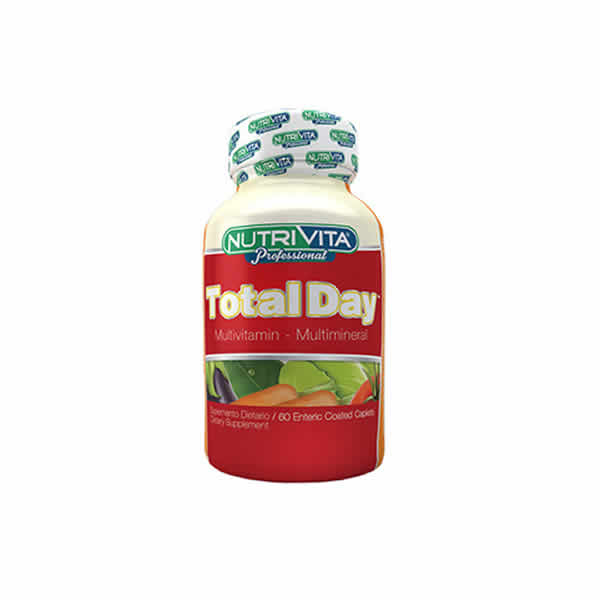 Multivitaminico total day 60 tab